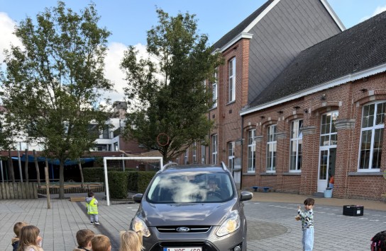  (vergroot foto)